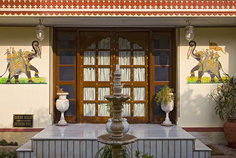 Hotel Madhuban A Heritage Home 6