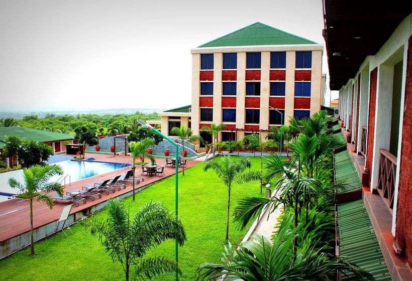 Hotel Greenleaf The Resort & Spa 18