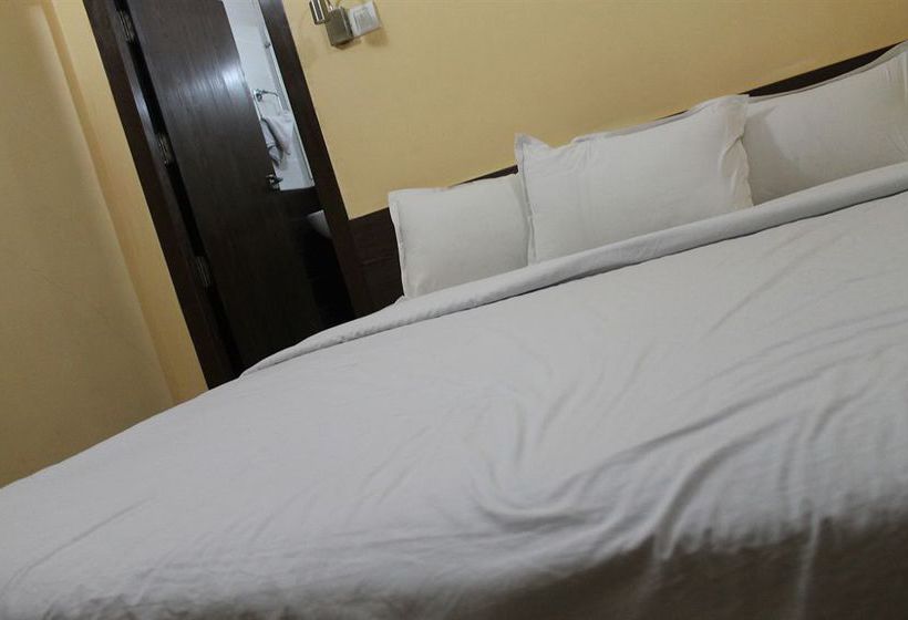 Hotel Tathagat International 11