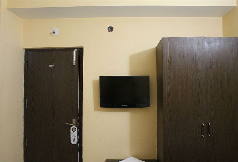 Hotel Tathagat International 12