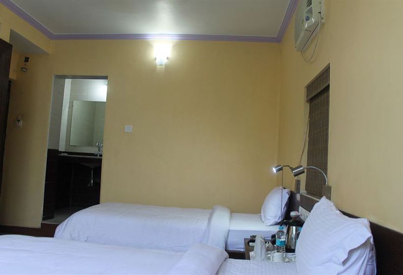 Hotel Tathagat International 5