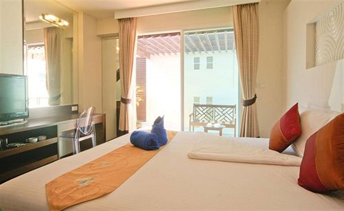 Hotel Nirundorn Resort 3