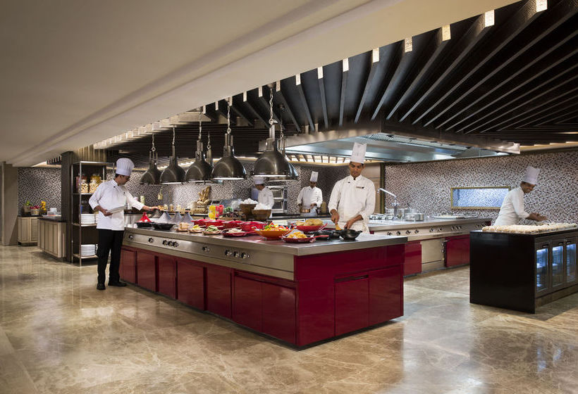 Hotel Jw Marriott Mussoorie Walnut Grove Resort & Spa 9