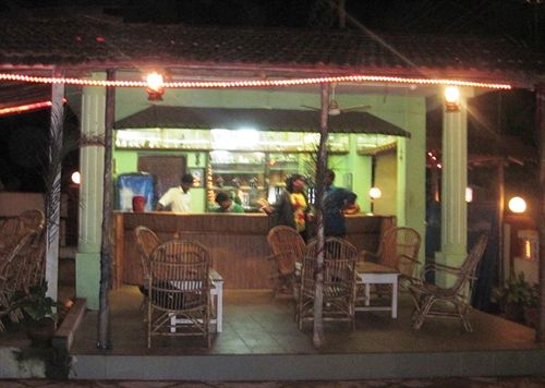 Hotel Sifrazhed Beach Retreat 7