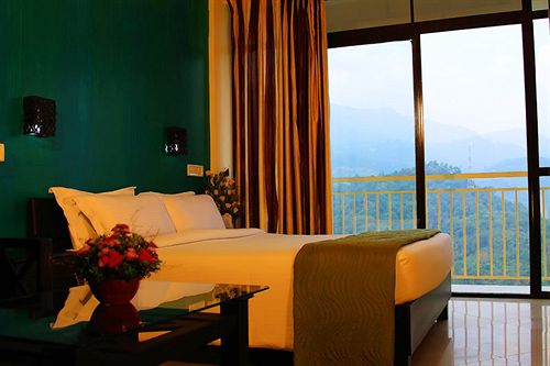 Hotel The Edge Munnar 13