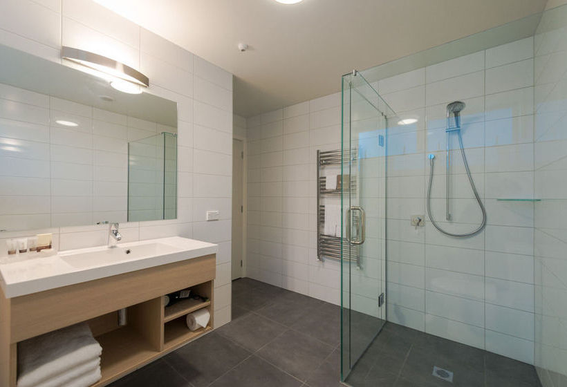 Hotel Clarion Suites Ambassador 14