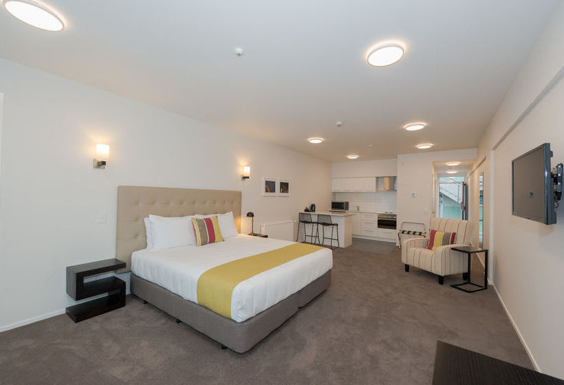 Hotel Clarion Suites Ambassador 19