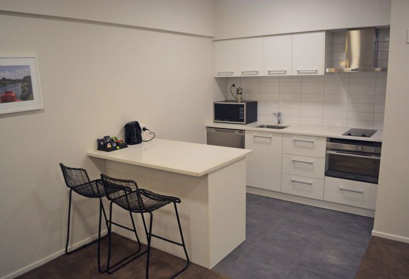 Hotel Clarion Suites Ambassador 5