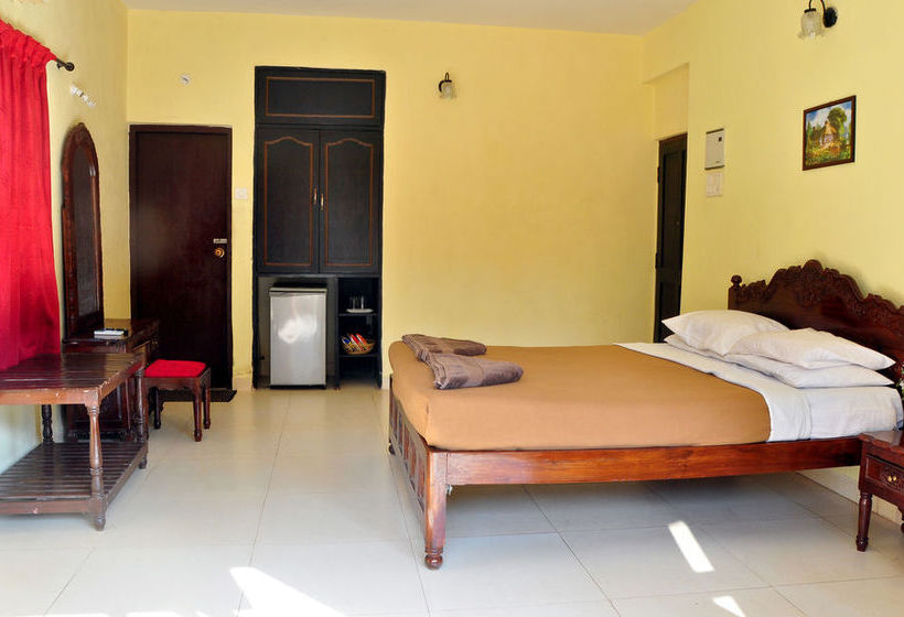 Hotel Marina Bay Beach Resort 7