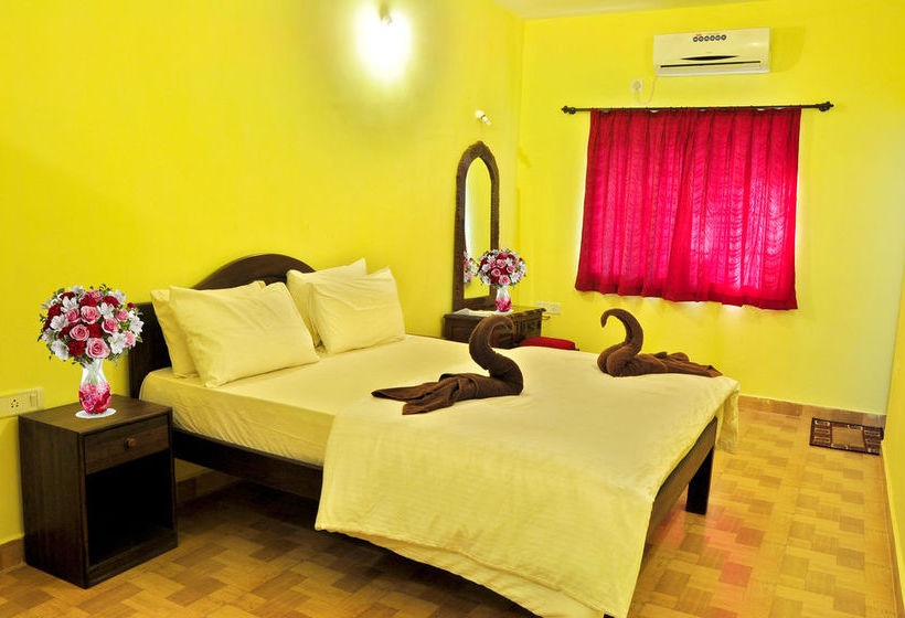 Hotel Marina Bay Beach Resort 8