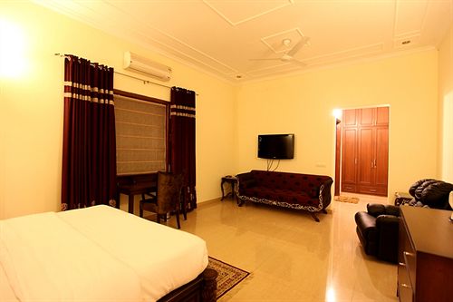 Hotel The Awesome Farms & Resorts 12