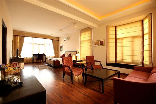 Hotel The Awesome Farms & Resorts 14