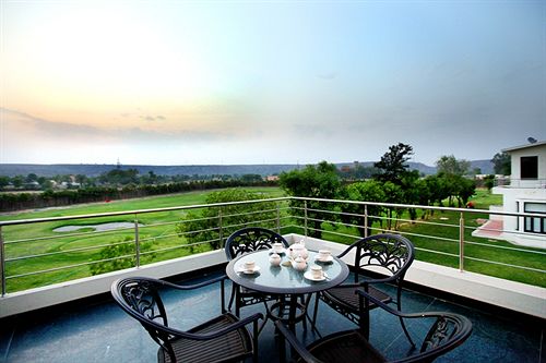 Hotel The Awesome Farms & Resorts 9