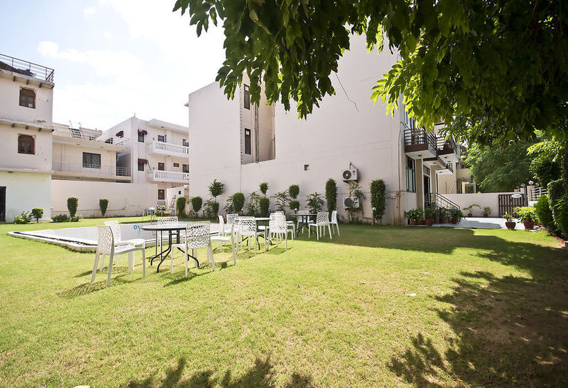 Hotel Oyo Rooms Cyber City II 7