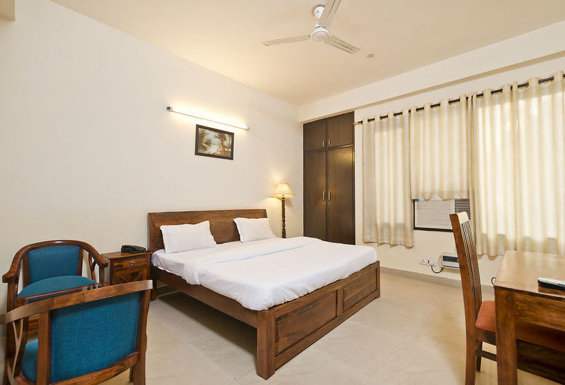 Hotel Oyo Rooms Galleria Market 17