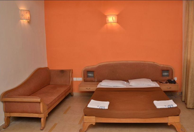 Hotel Calangute Residency 8