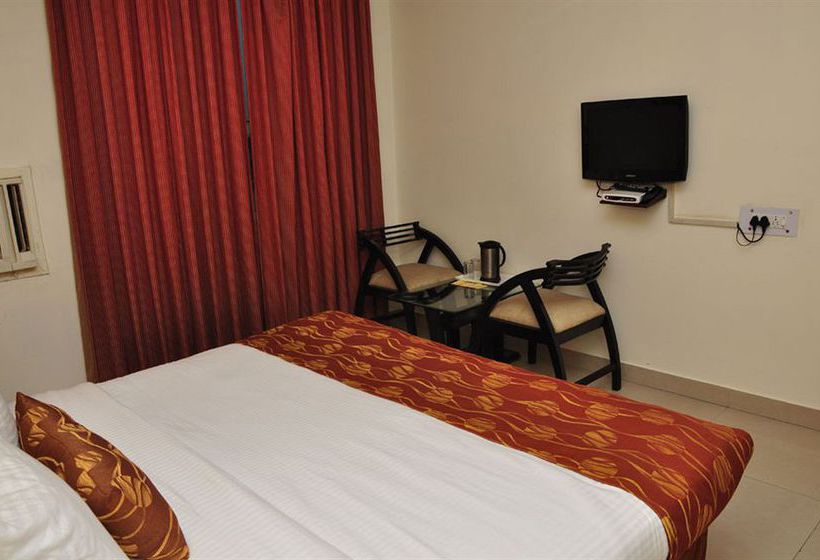 Hotel Abhay Palace 9