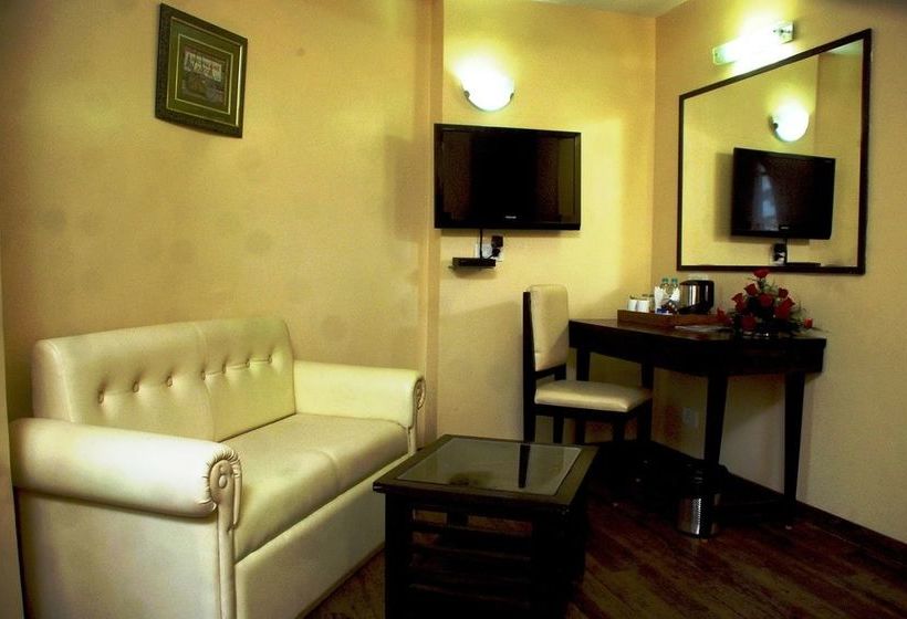 Mango Hotels Nagpur 11