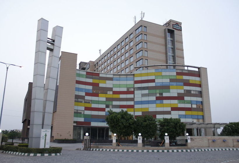 Hotel Country Inn & Suites Bathinda 19