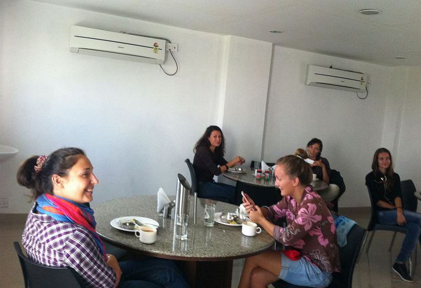 Hotel The Palazzo 13