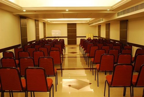 Hotel Pandian Opp Railway Station 14