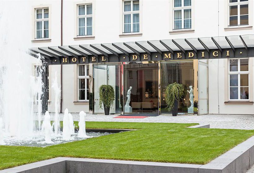 Derag Livinghotel De Medici 10