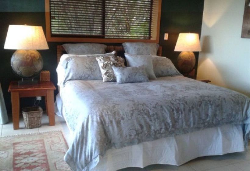 Hotel Titore Lodge 4