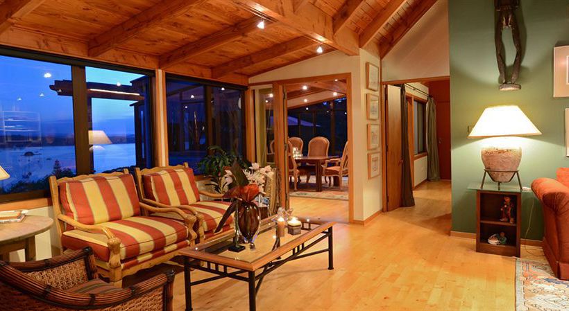 Hotel Titore Lodge 8