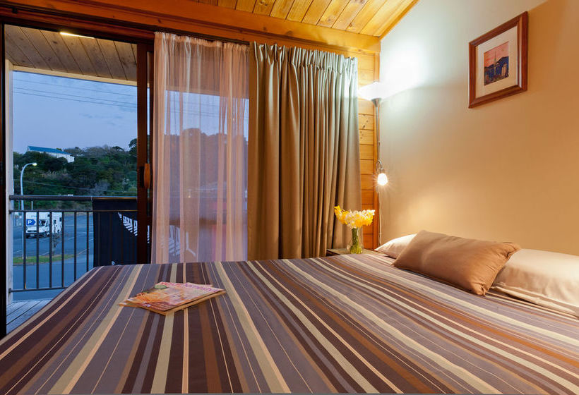 Outrigger Motel Paihia 2