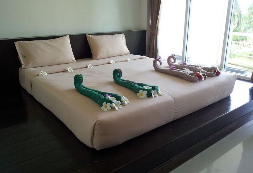 Makathanee Resort 16