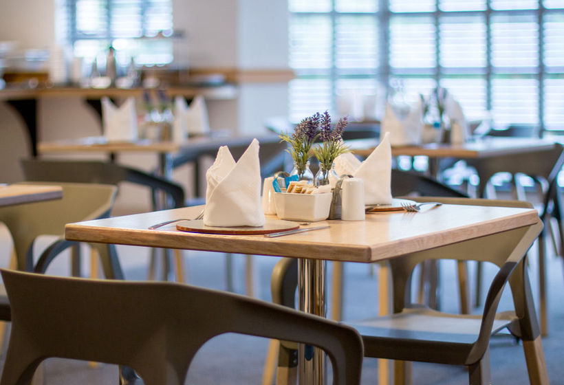 Hotel Road Lodge Cape Town International Airport 1