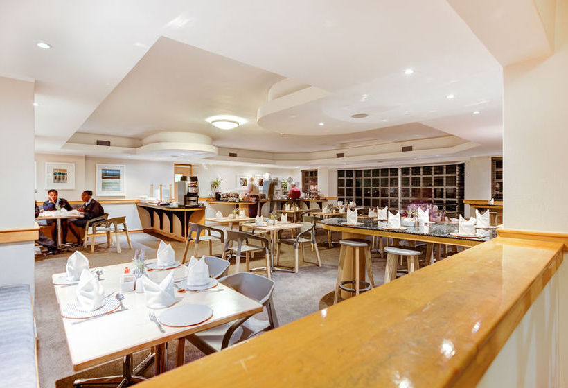 Hotel Road Lodge Cape Town International Airport 11