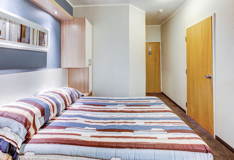 Hotel Road Lodge Cape Town International Airport 14