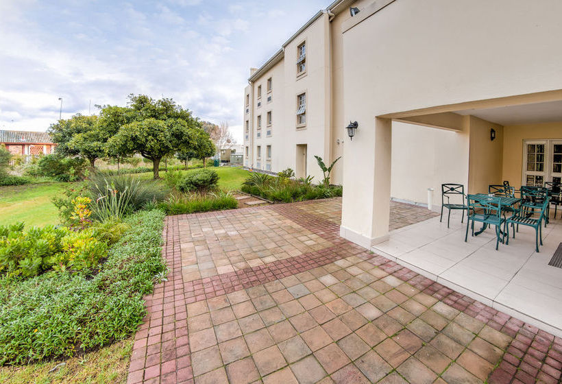 Hotel Road Lodge Cape Town International Airport 9