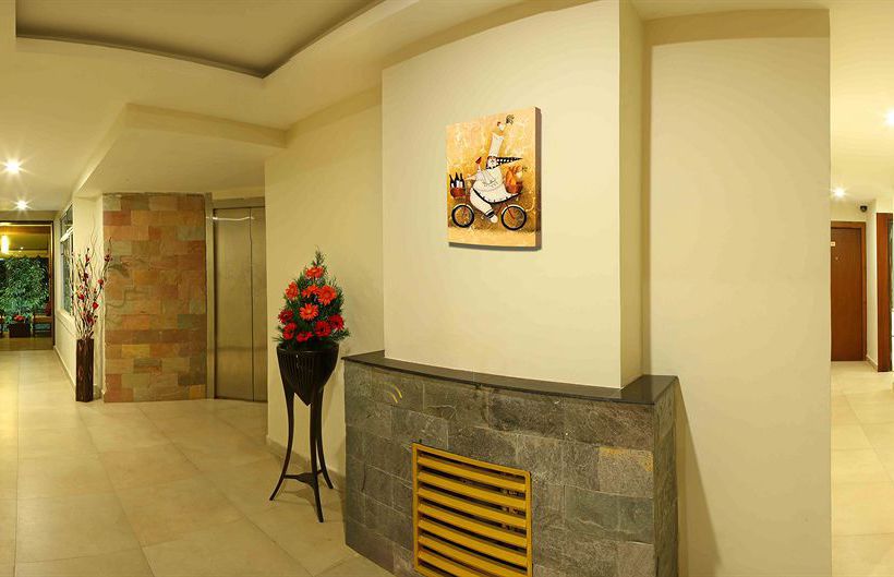 Red Sparrow Hotels & Resorts 8