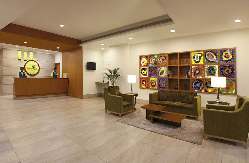 Lemon Tree Hotel Dehradun 8