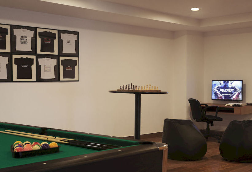 Lemon Tree Hotel Dehradun 9