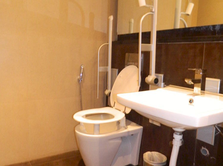 Hotel Grt Regency Sameera 20