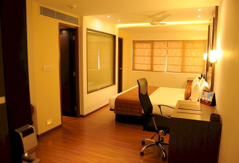 Hotel Grt Regency Sameera 8