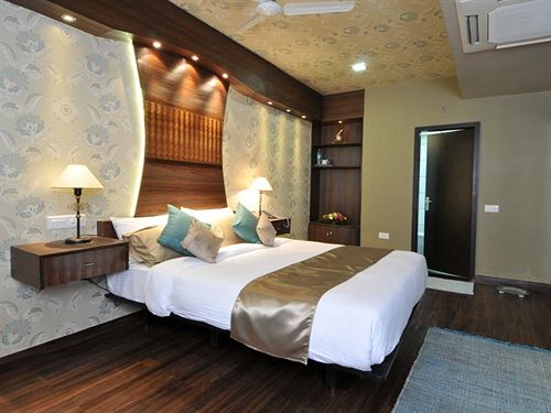 Hotel The Sapphire Comfort 7