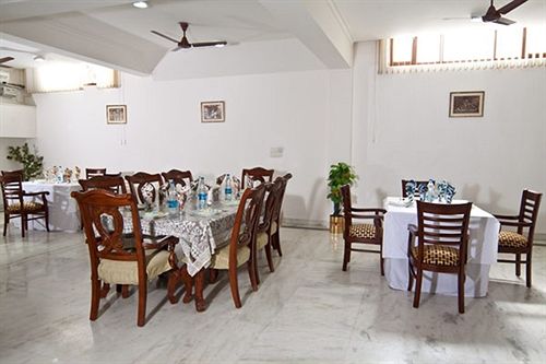 Hotel The Mayflower 4