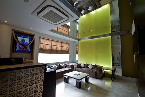 Hotel Green Leaves 10