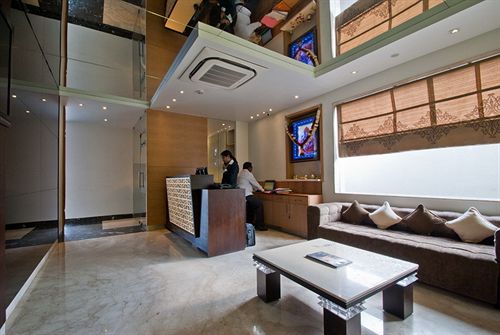 Hotel Green Leaves 16