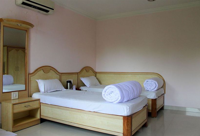 Hotel Delta International 18