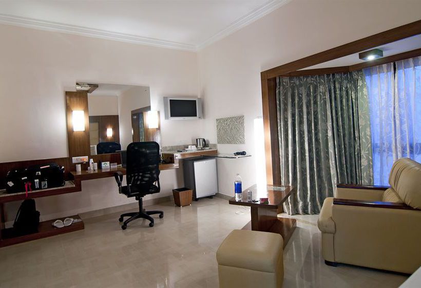 Velan Hotel Greenfields 2