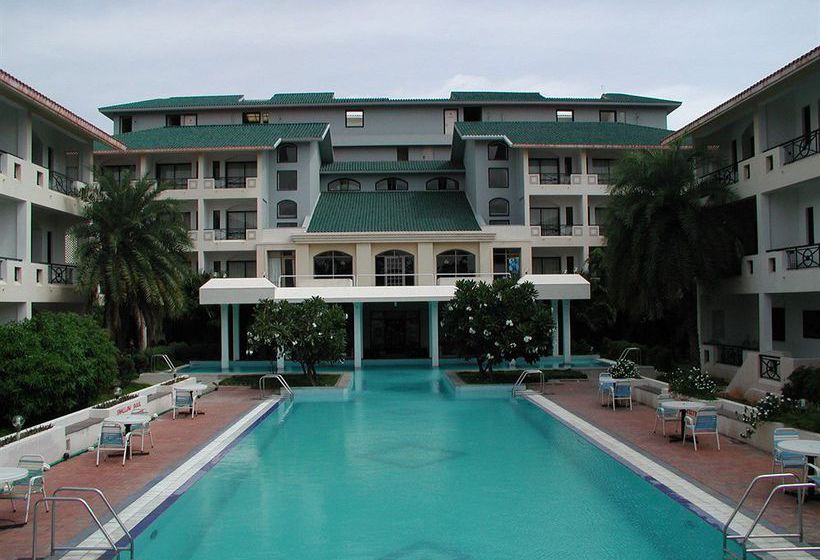 Velan Hotel Greenfields 3