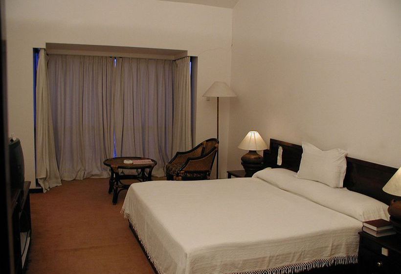 Velan Hotel Greenfields 7