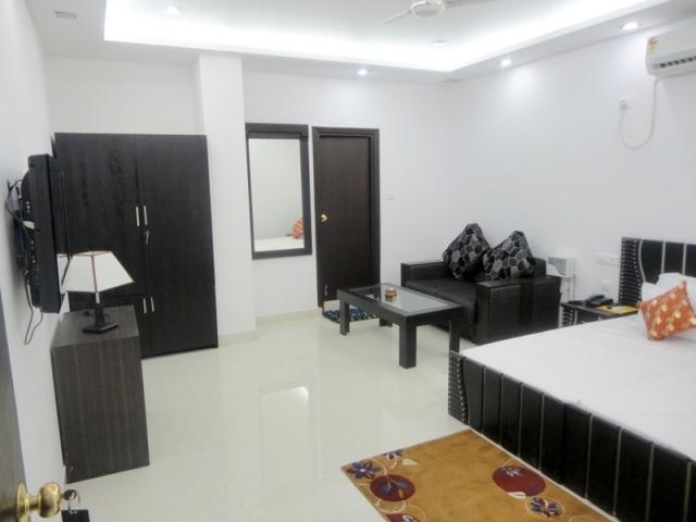 Hotel The Royal Park Plaza 4