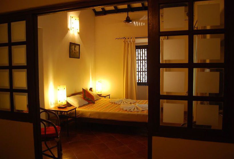 Hotel Bougainvillea Granpa''s Inn Anjuna Goa