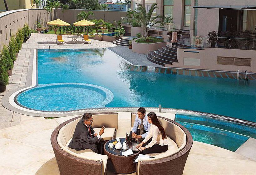 Hotel Grt Grand Estancia Salem 8